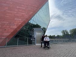 Winda do Muzeum II Wojny Światowej