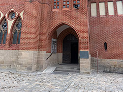 Wejście do kościoła św. Jacka