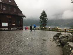 Unfreundlicher Untergrund am Morskie Oko