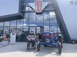 Wejście do Muzeum Motoryzacji